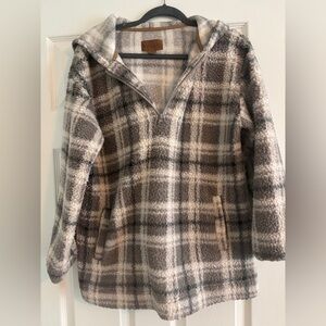 Kookaburra by Ugg pullover